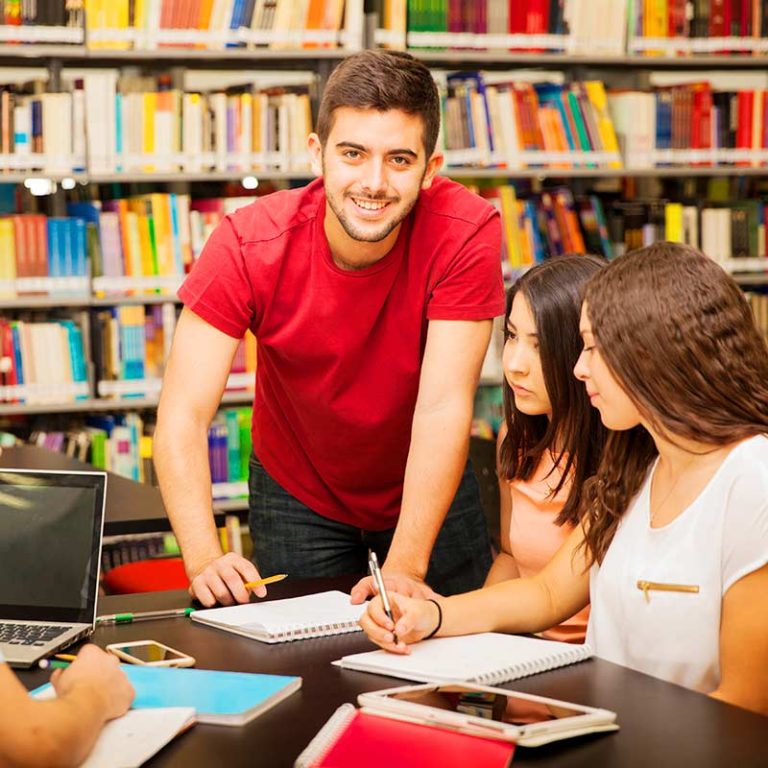 PLANIFICACIÓN CURRICULAR Y EVALUACIÓN FORMATIVA